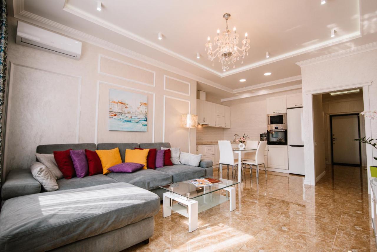 Ferienwohnung Luxury For Business & Pleasure Royal 1 Kiew Exterior foto