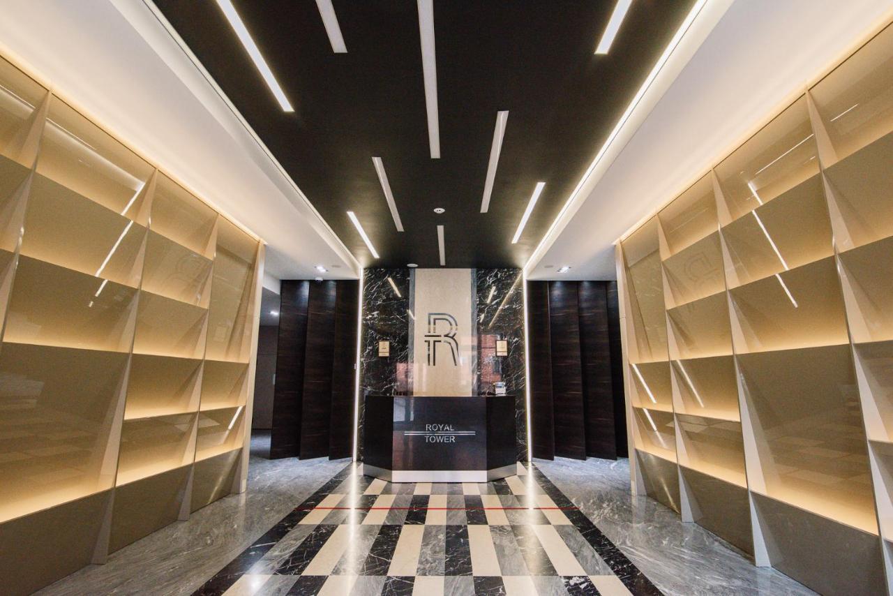 Ferienwohnung Luxury For Business & Pleasure Royal 1 Kiew Exterior foto
